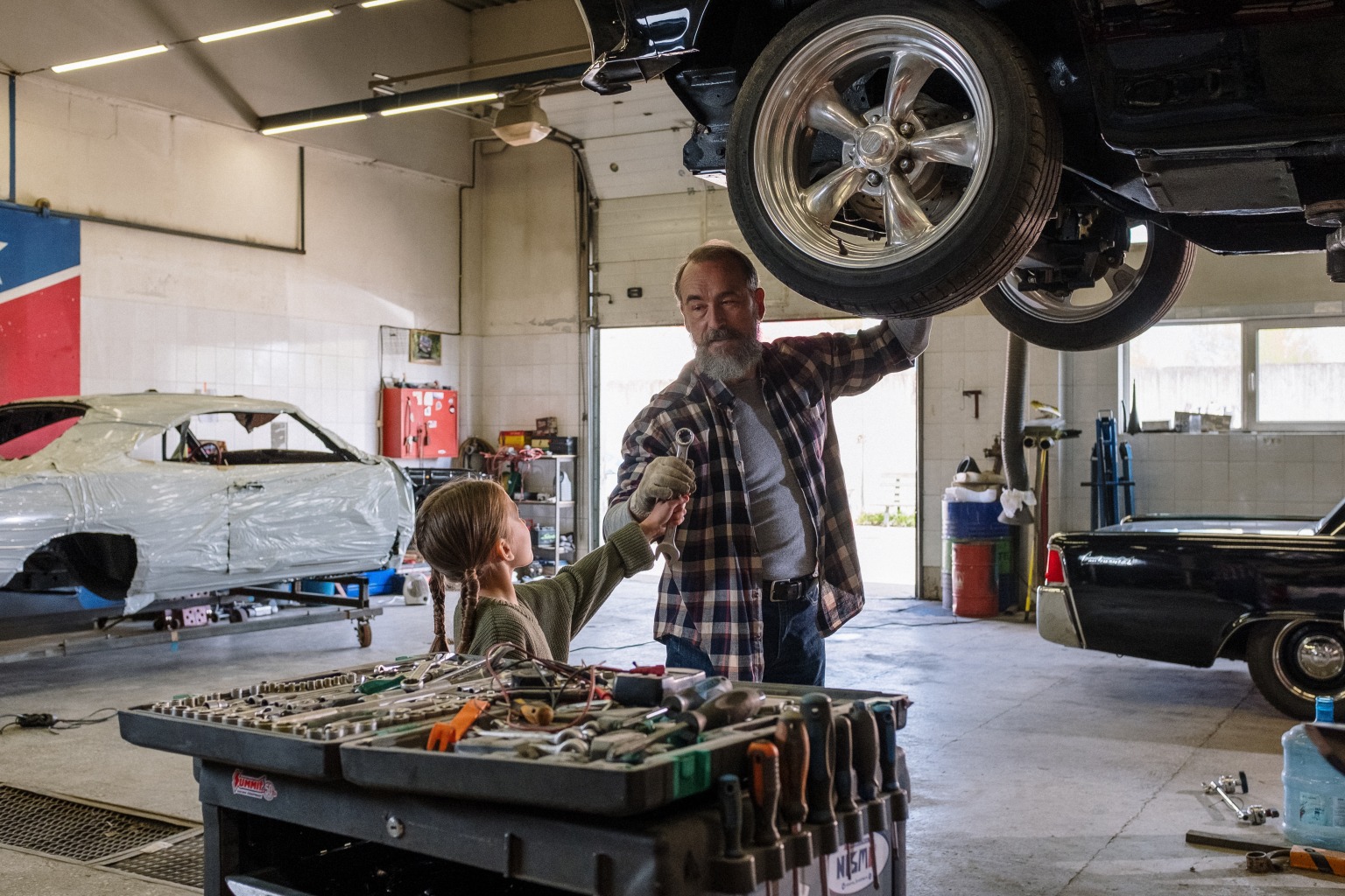 Building A Car Service Rack Where Can I Get a Roof Rack Installed on My Car? Best Installation Services